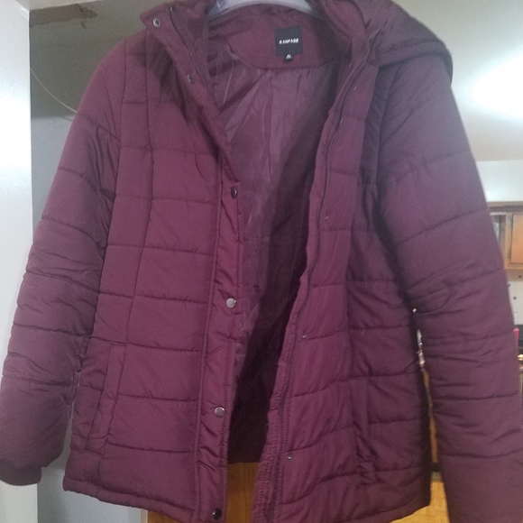 Coat - Picture 1 of 2